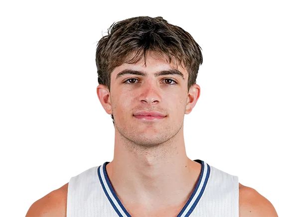 Taran Armstrong headshot