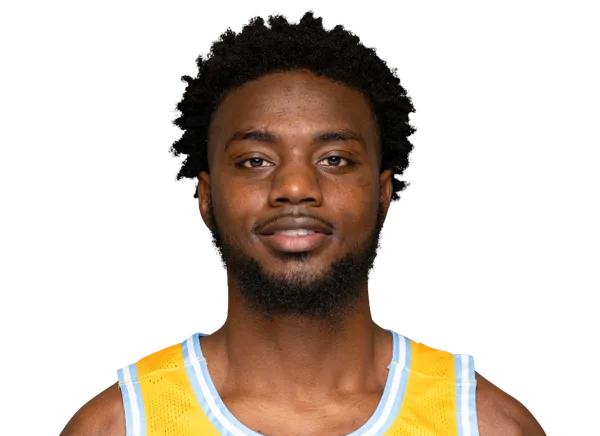 Derrick Tezeno headshot