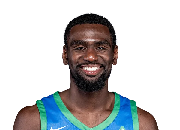 Zavian McLean headshot