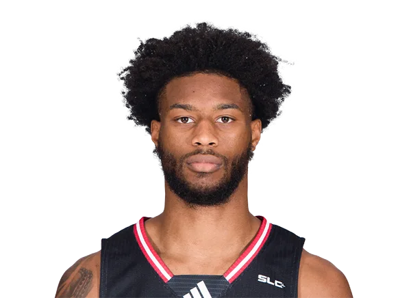 Davante Dennis headshot
