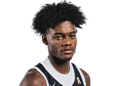 Taylor Hendricks headshot