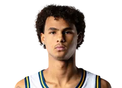 Eli Chol headshot