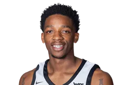 Lesown Hallums Jr. headshot