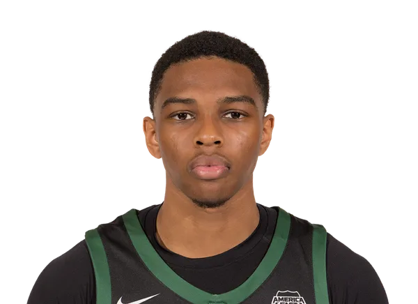 Evan Ashe headshot